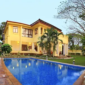 Resort Amritara The Poovath Beachfront Heritage,