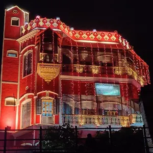 shiva-ganges-view-guest-house.hotels-varanasi.com/